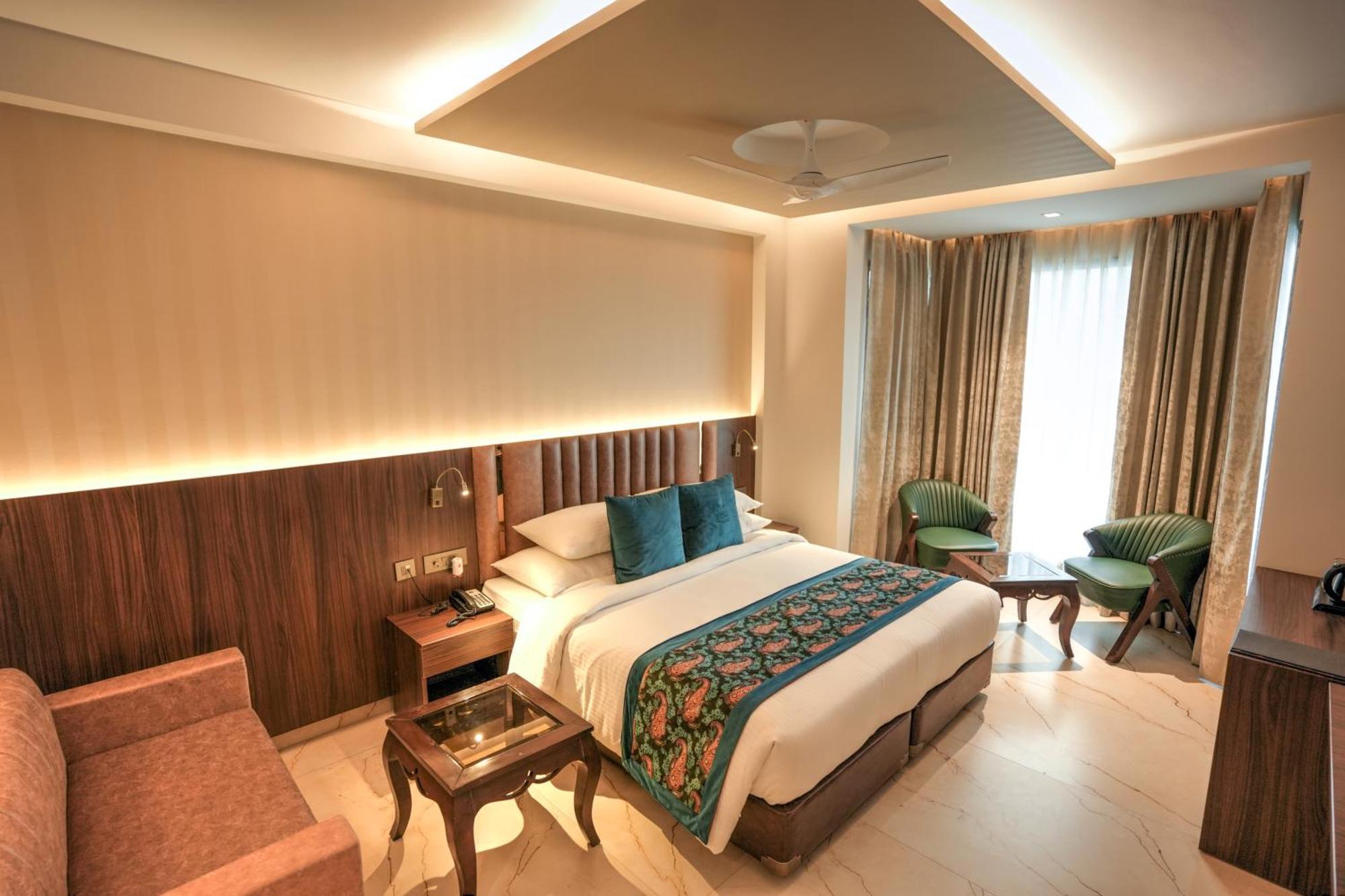 Rj Hotel - Managed By Atithi House Greater Noida Exterior photo