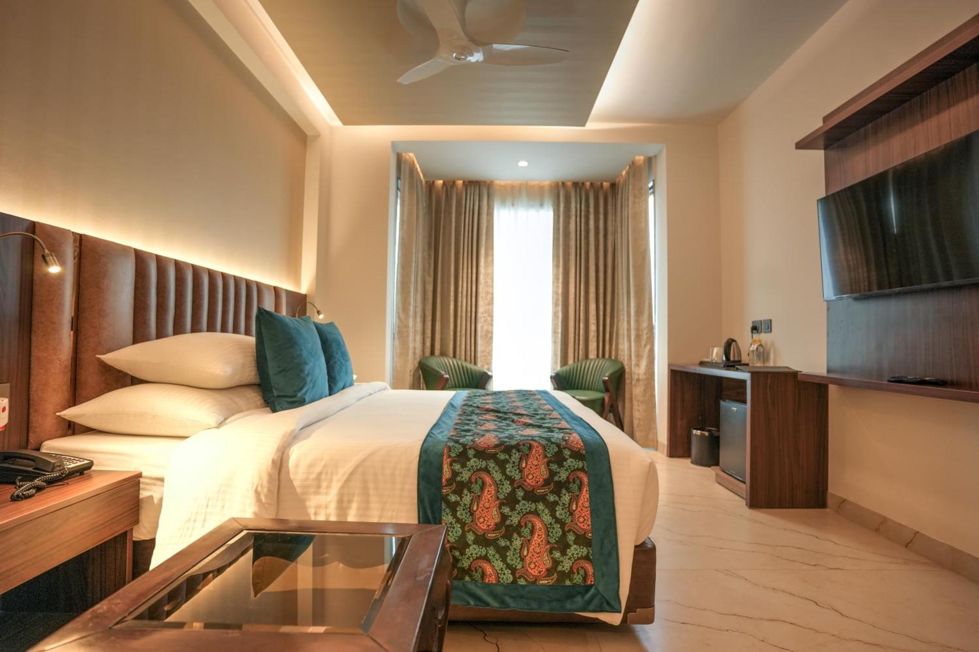 Rj Hotel - Managed By Atithi House Greater Noida Exterior photo