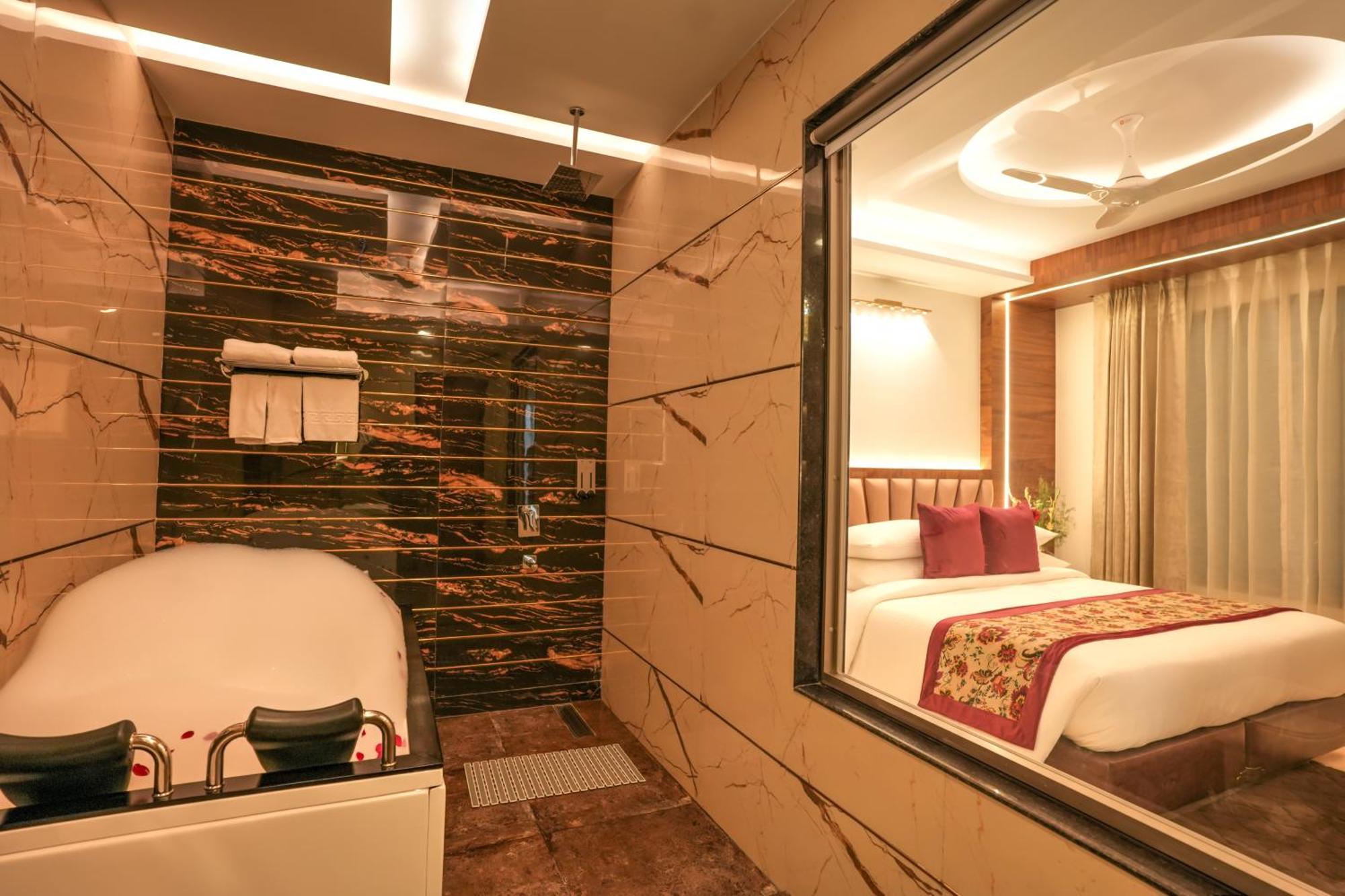 Rj Hotel - Managed By Atithi House Greater Noida Exterior photo